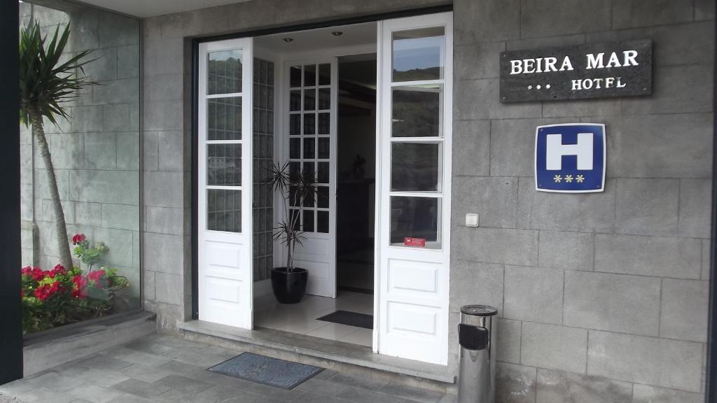 Hotel Beira Mar Angra do Heroismo Exterior photo